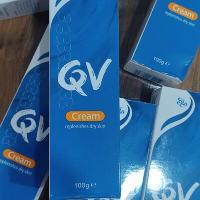 کرم مرطوب کننده کیووی100 گرمی– QV